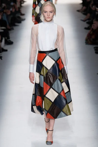Look 47